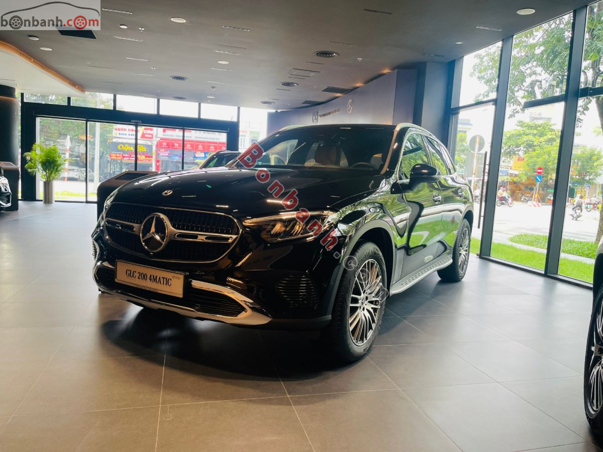Bán ô tô Mercedes Benz GLC 200 4Matic - 2026 - xe mới