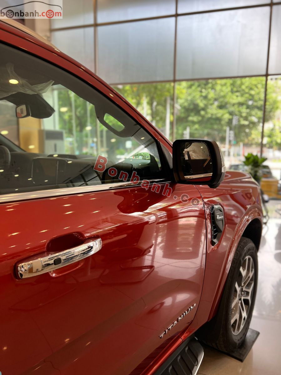Bán ô tô Ford Everest Titanium Plus 2.0L 4x4 AT - 2026 - xe mới