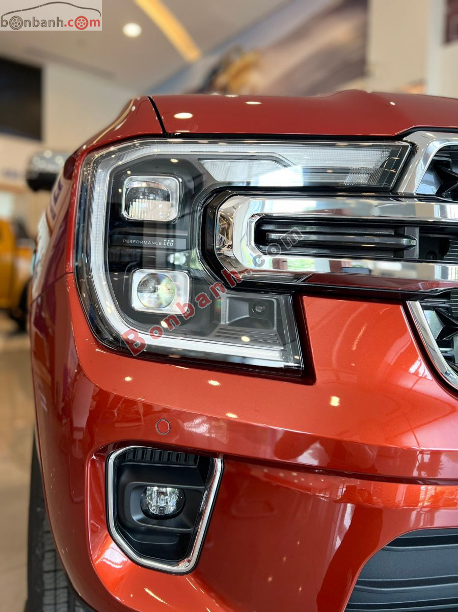 Bán ô tô Ford Everest Titanium Plus 2.0L 4x4 AT - 2026 - xe mới