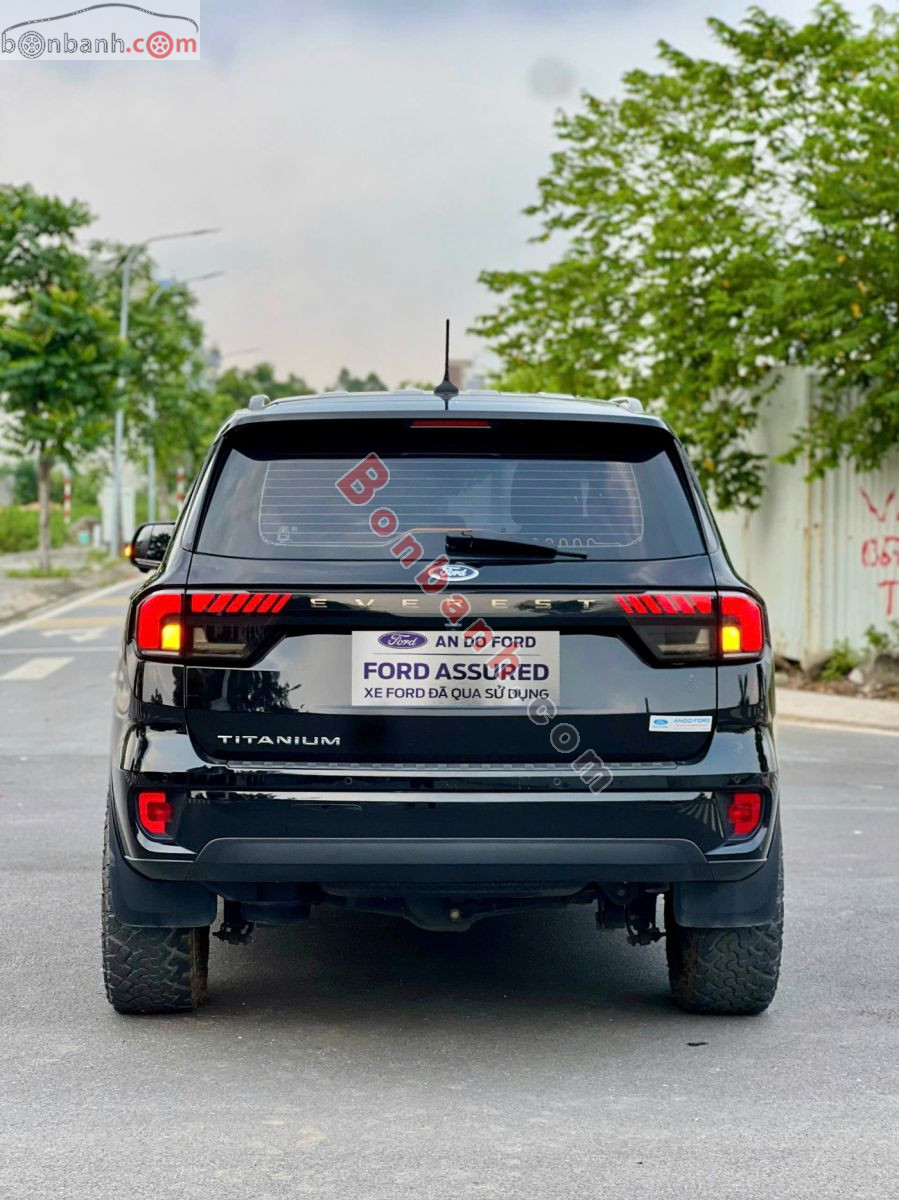 Bán ô tô Ford Everest Titanium 2.0L 4x2 AT - 2024 - xe cũ