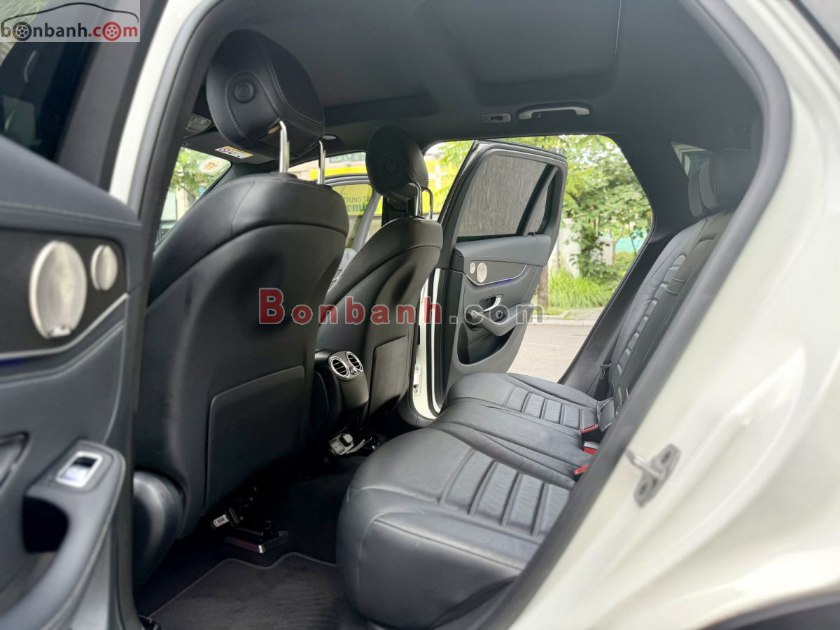Bán ô tô Mercedes Benz GLC 300 4Matic - 2021 - xe cũ