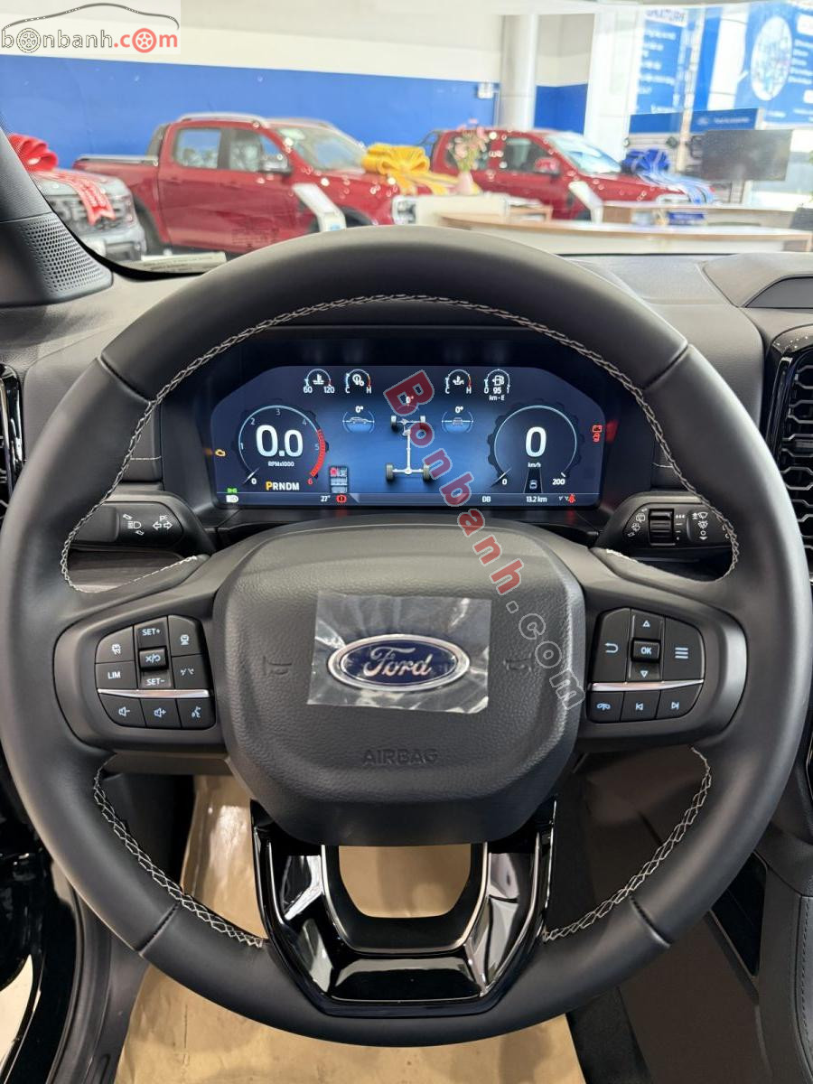 Bán ô tô Ford Everest Platinum 2.0L 4x2 AT - 2026 - xe mới