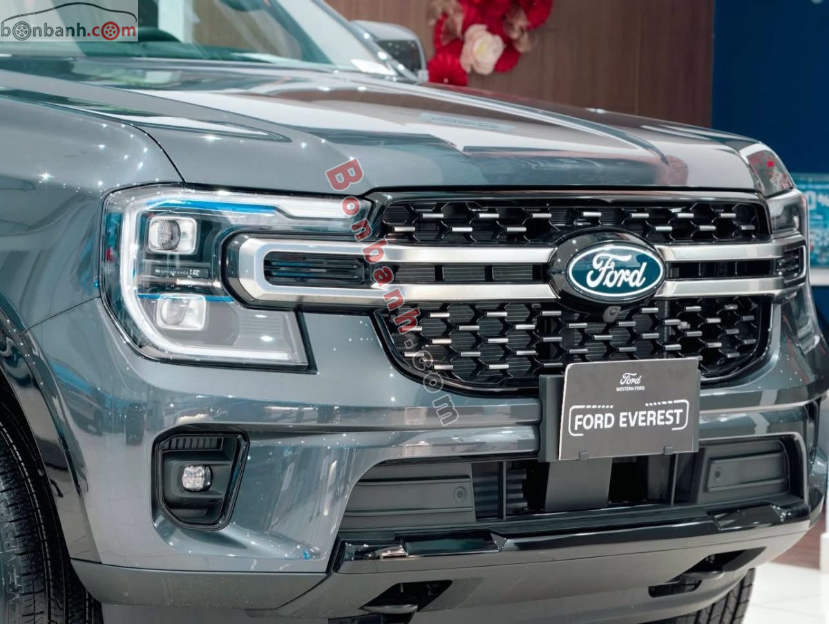 Bán ô tô Ford Everest Platinum 2.0L 4x4 AT - 2026 - xe mới