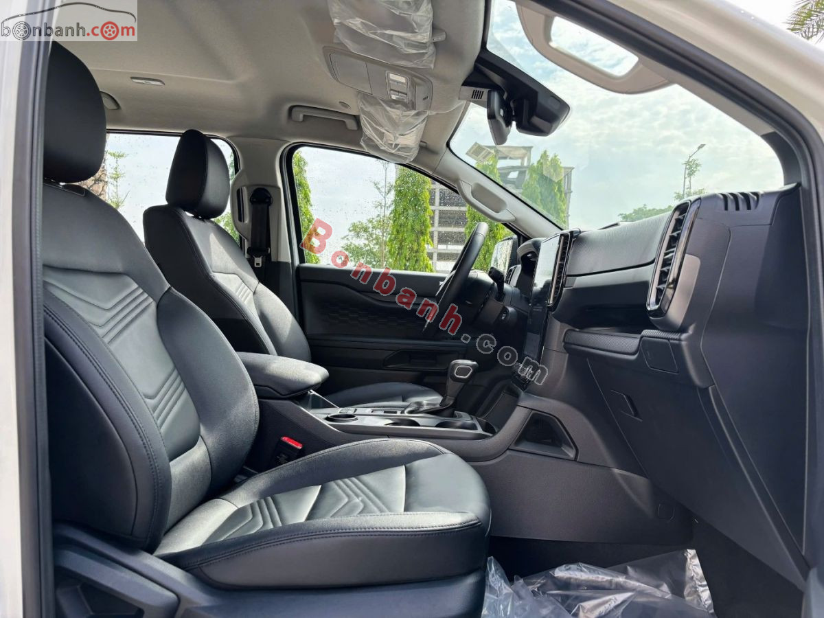 Bán ô tô Ford Everest Active 2.0L 4x2 AT - 2026 - xe mới