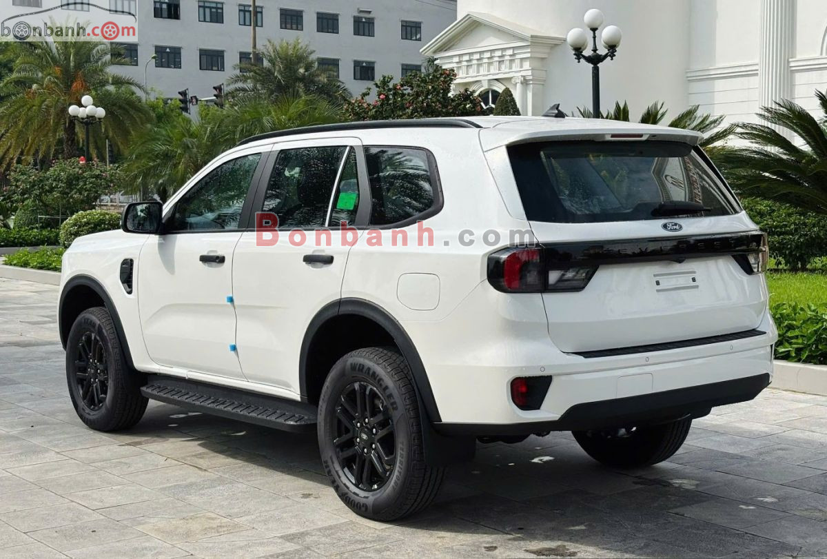 Bán ô tô Ford Everest Active 2.0L 4x2 AT - 2026 - xe mới