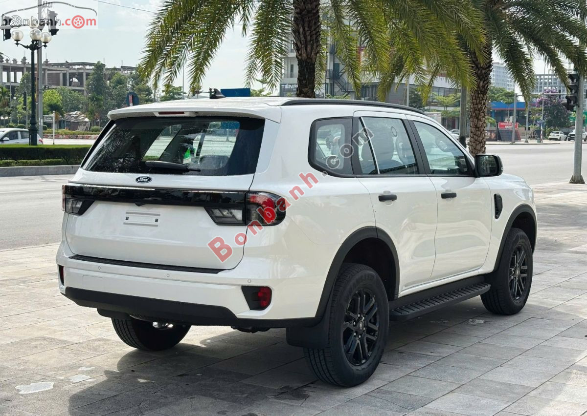 Bán ô tô Ford Everest Active 2.0L 4x2 AT - 2026 - xe mới