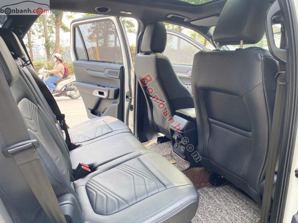 Bán ô tô Ford Everest Titanium 2.0L 4x2 AT - 2023 - xe cũ