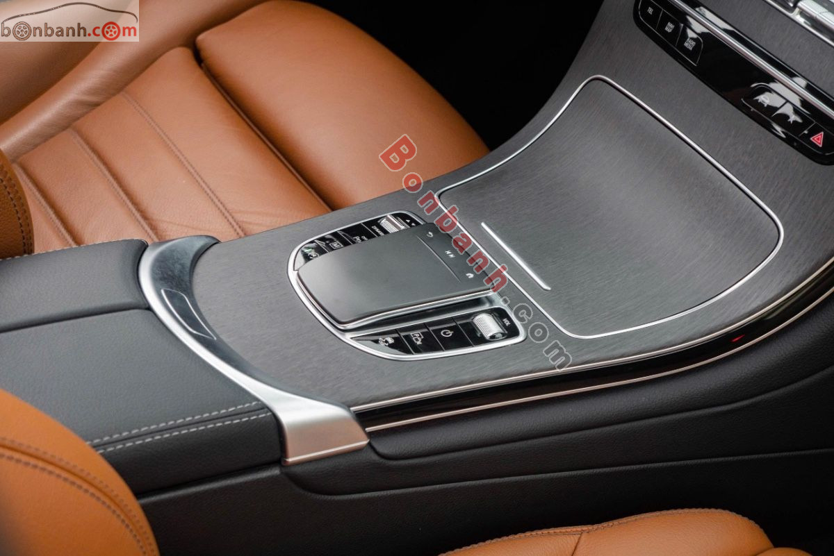 Bán ô tô Mercedes Benz GLC 300 4Matic - 2022 - xe cũ