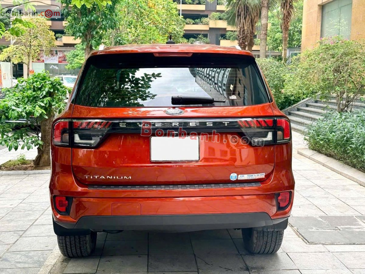 Bán ô tô Ford Everest Titanium 2.0L 4x2 AT - 2022 - xe cũ