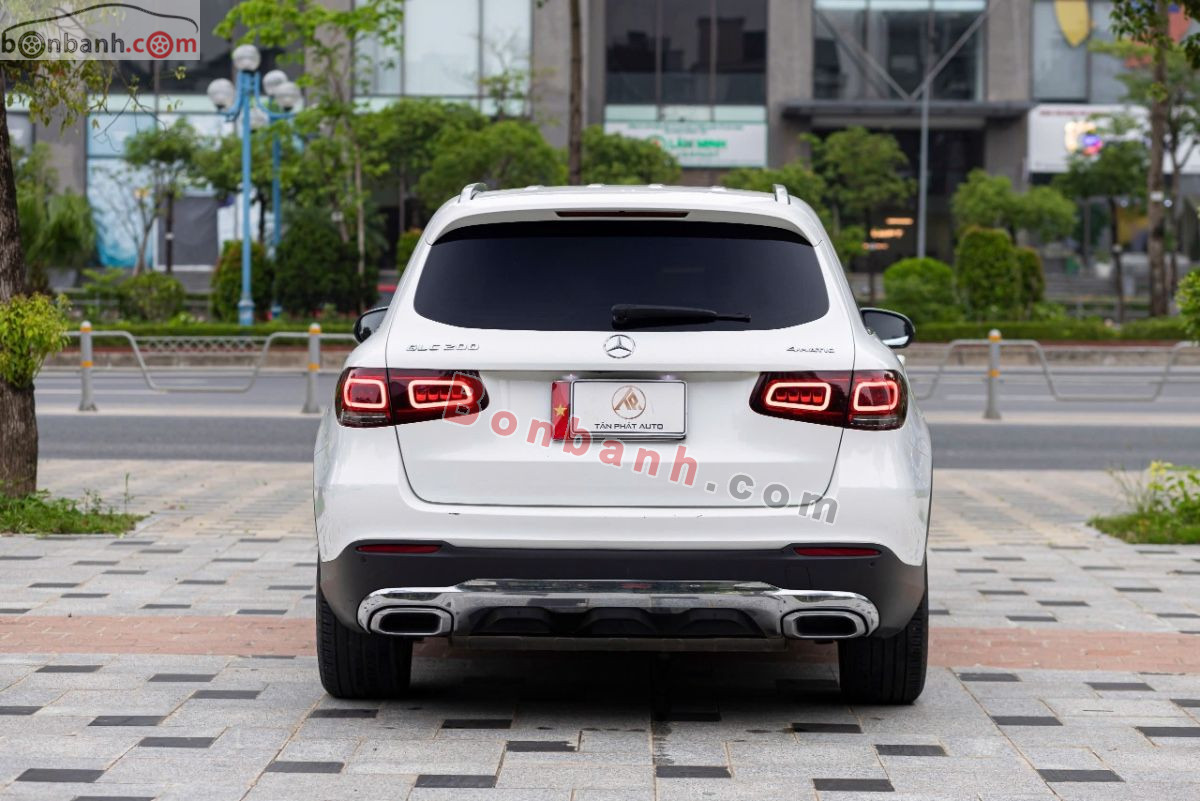Bán ô tô Mercedes Benz GLC 200 4Matic - 2021 - xe cũ