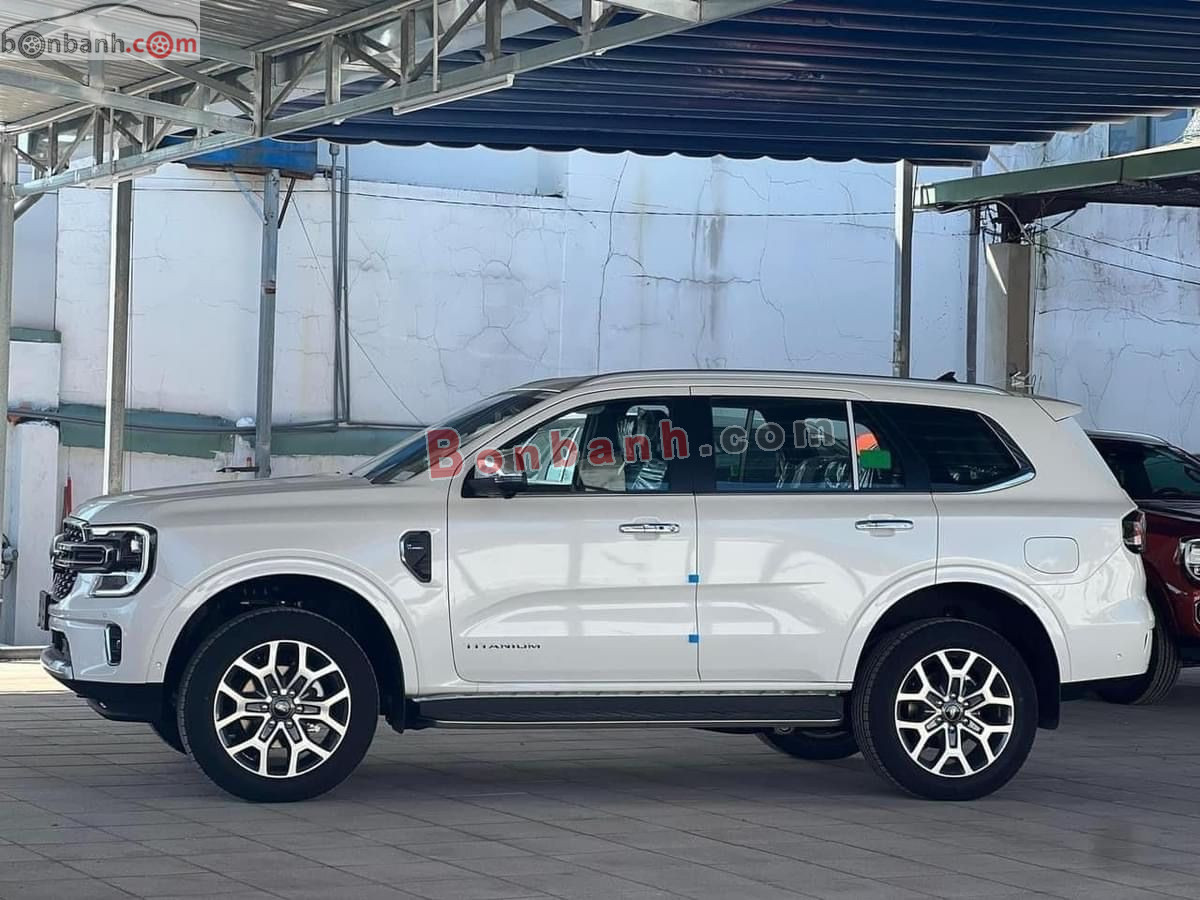 Bán ô tô Ford Everest Titanium Plus 2.0L 4x4 AT - 2026 - xe mới