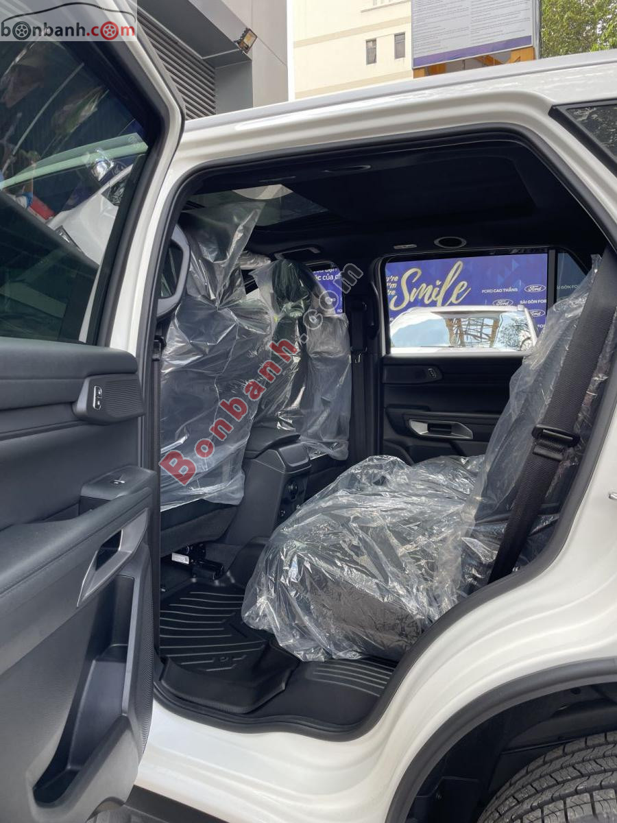Bán ô tô Ford Everest Titanium Plus 2.0L 4x4 AT - 2026 - xe mới