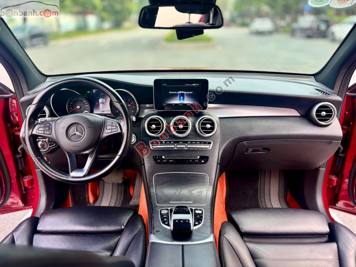 Bán ô tô Mercedes Benz GLC 300 4Matic - 2018 - xe cũ
