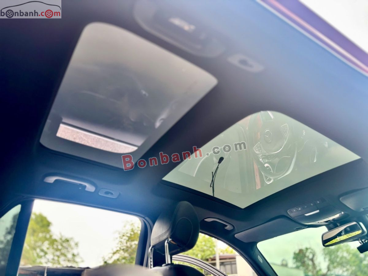 Bán ô tô Mercedes Benz GLC 300 4Matic - 2018 - xe cũ