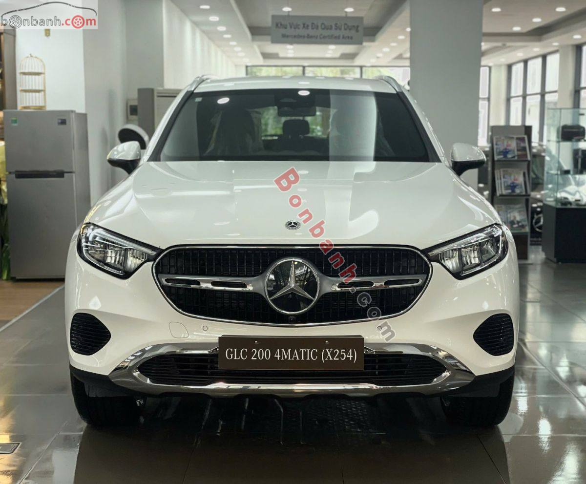 Bán ô tô Mercedes Benz GLC 200 4Matic - 2026 - xe mới