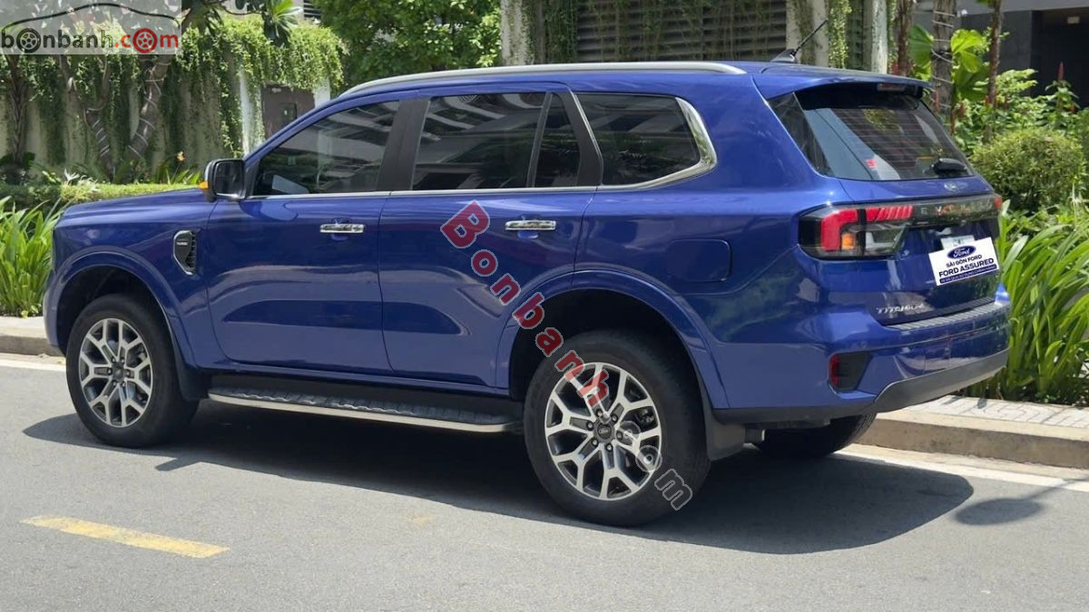 Bán ô tô Ford Everest Titanium 2.0L 4x2 AT - 2023 - xe cũ
