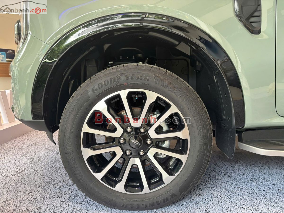 Bán ô tô Ford Everest Platinum 2.0L 4x2 AT - 2026 - xe mới