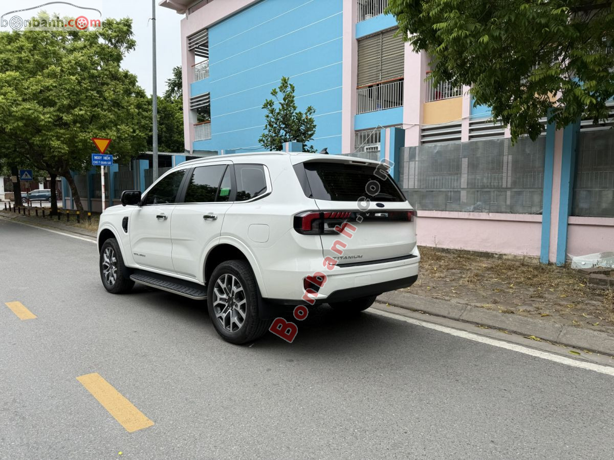 Bán ô tô Ford Everest Titanium Plus 2.0L 4x4 AT - 2024 - xe cũ