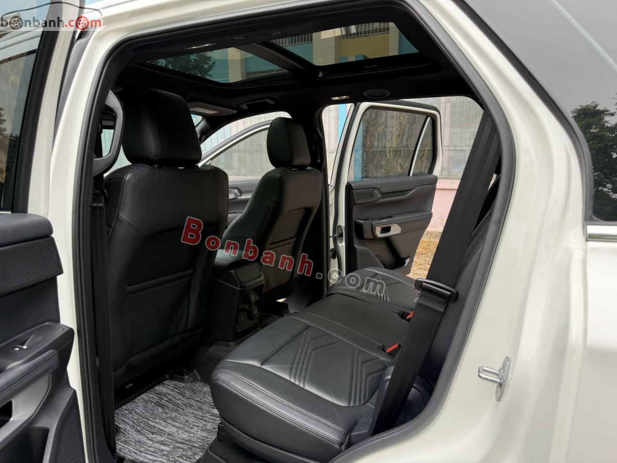 Bán ô tô Ford Everest Titanium Plus 2.0L 4x4 AT - 2024 - xe cũ
