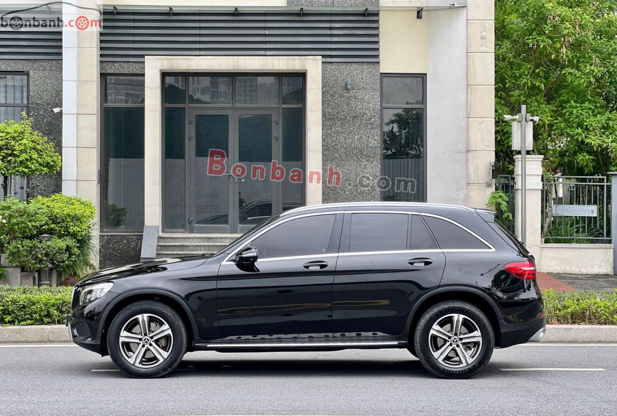 Bán ô tô Mercedes Benz GLC 250 4Matic - 2017 - xe cũ