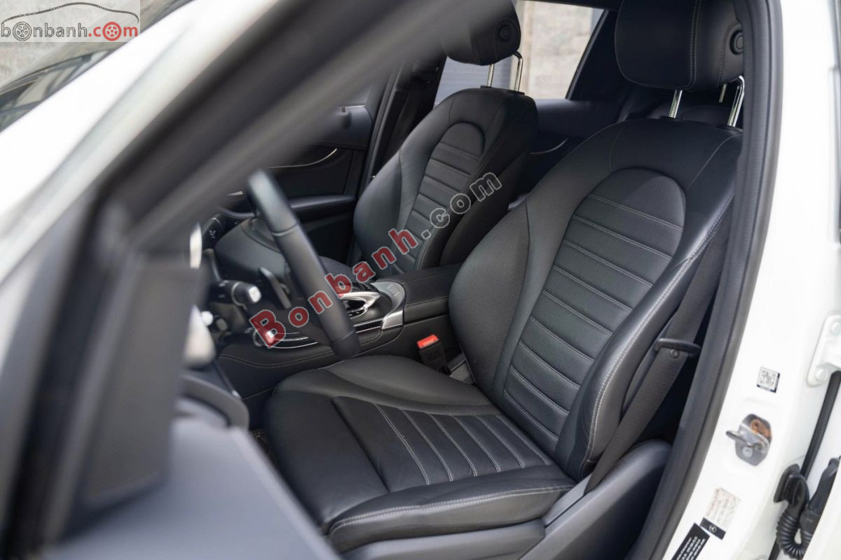 Bán ô tô Mercedes Benz GLC 300 4Matic - 2018 - xe cũ