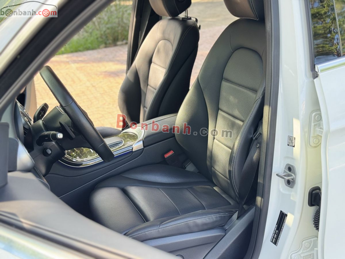 Bán ô tô Mercedes Benz GLC 200 - 2022 - xe cũ