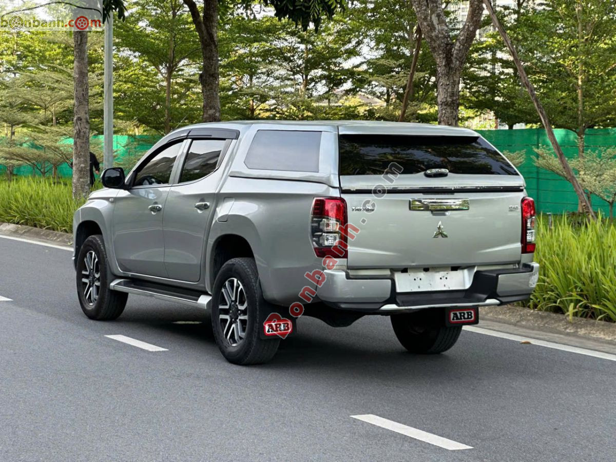Bán ô tô Mitsubishi Triton 4x2 MT - 2020 - xe cũ