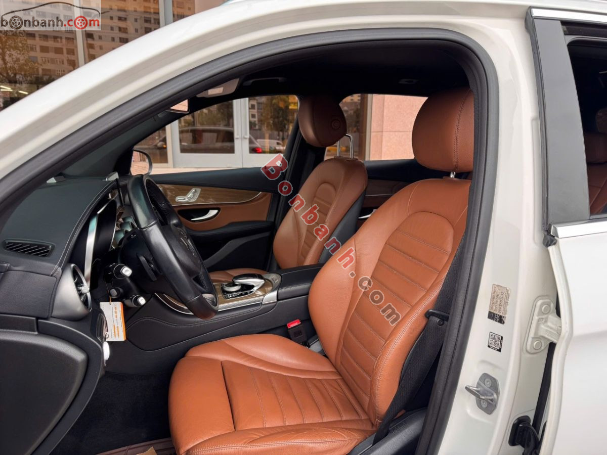 Bán ô tô Mercedes Benz GLC 250 4Matic - 2018 - xe cũ