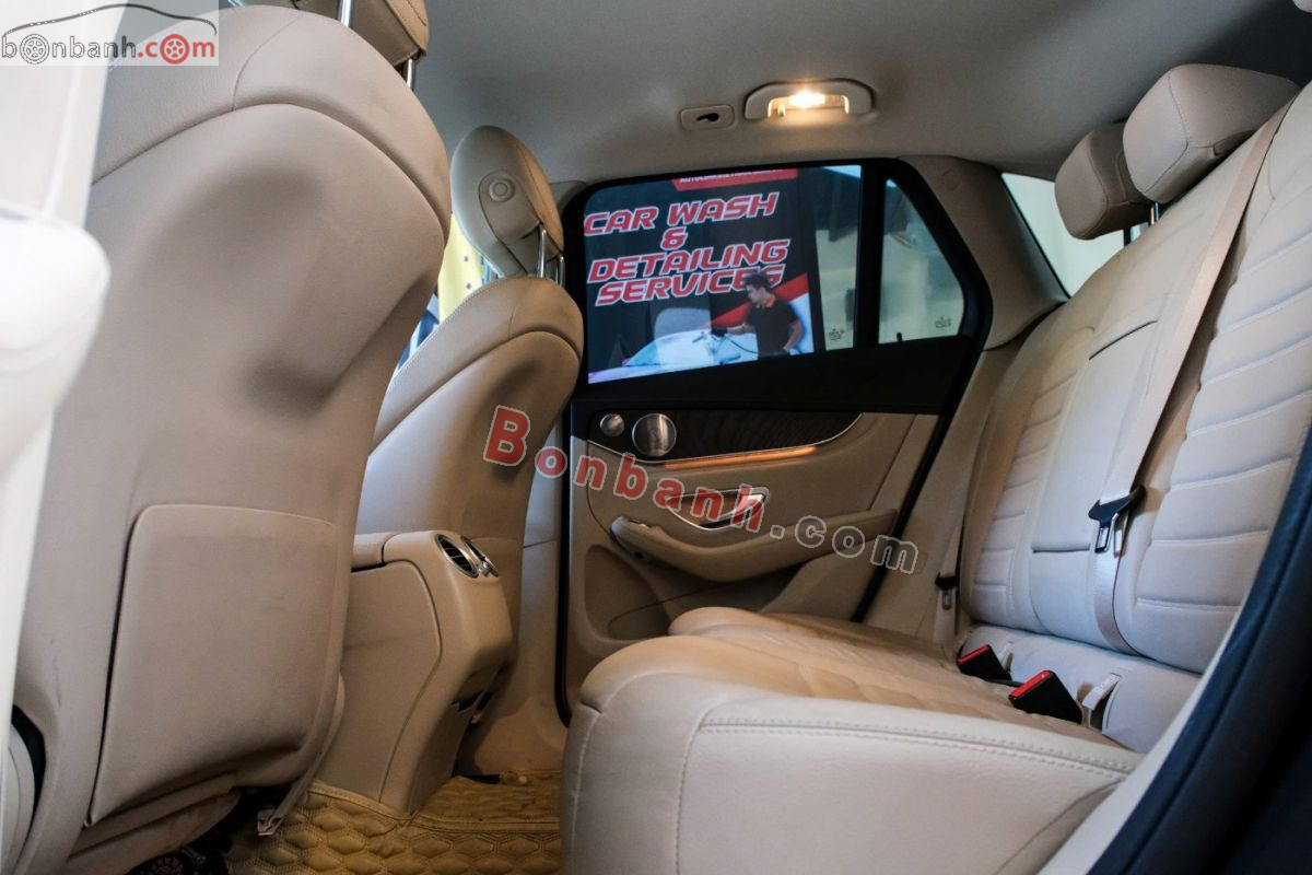 Bán ô tô Mercedes Benz GLC 200 4Matic - 2021 - xe cũ