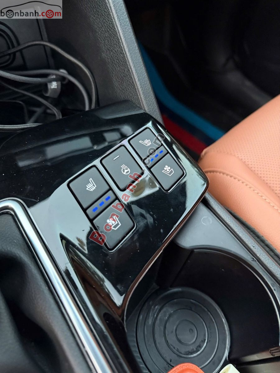 Bán ô tô Kia Sportage Signature 2.0G - 2025 - xe cũ