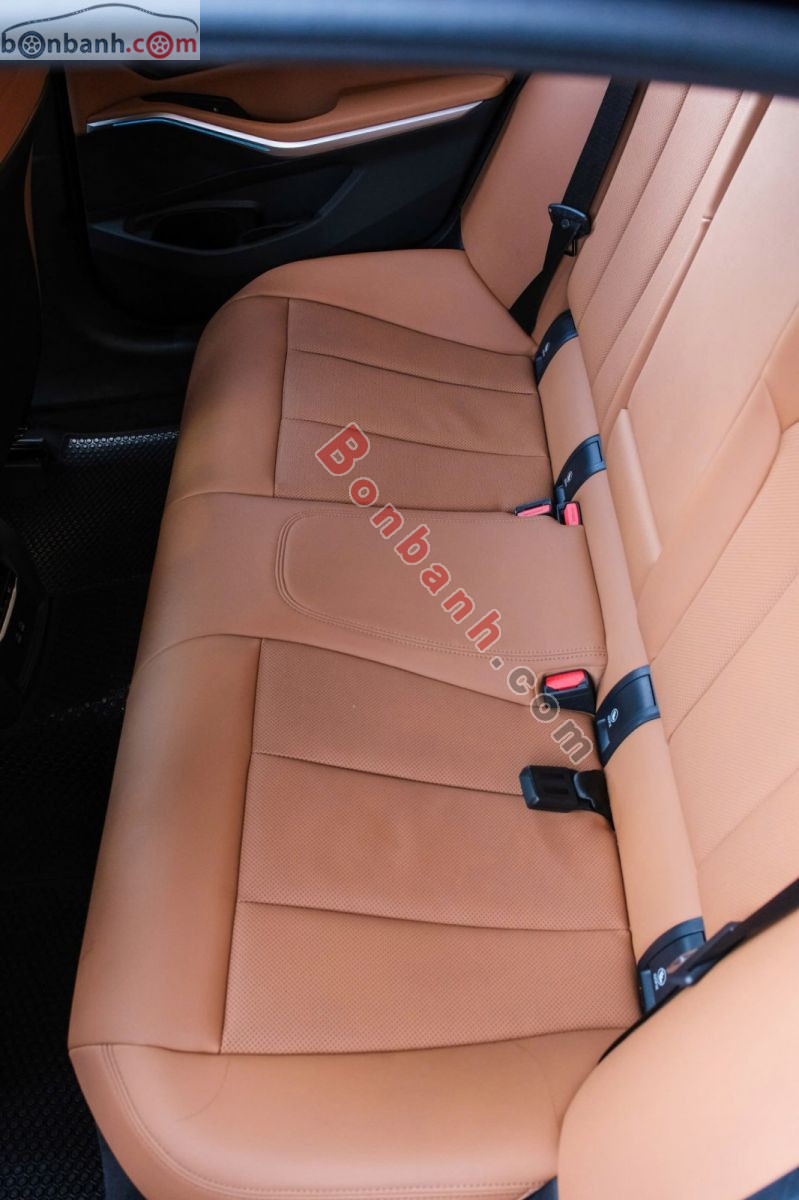 Bán ô tô BMW 3 Series 320i Sport Line - 2024 - xe cũ