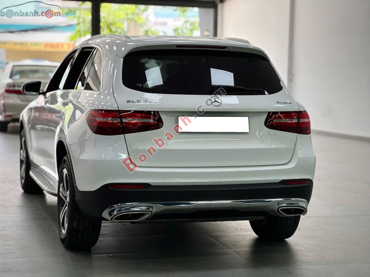 Bán ô tô Mercedes Benz GLC 250 4Matic - 2017 - xe cũ