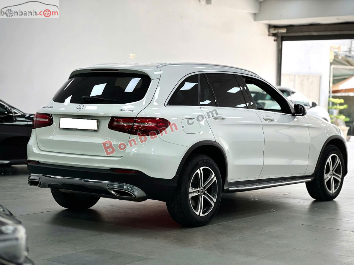 Bán ô tô Mercedes Benz GLC 250 4Matic - 2017 - xe cũ