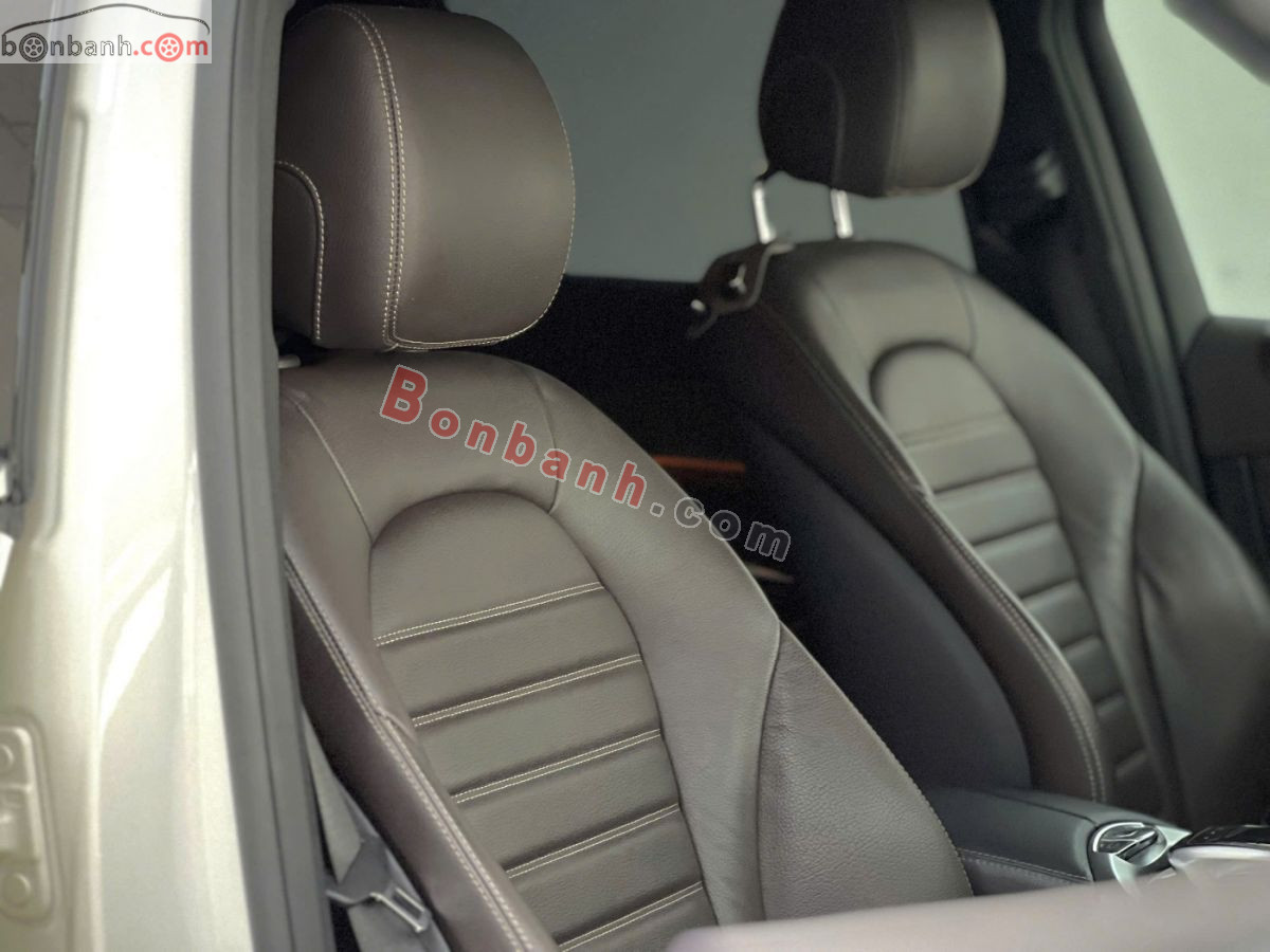 Bán ô tô Mercedes Benz GLC 250 4Matic - 2017 - xe cũ