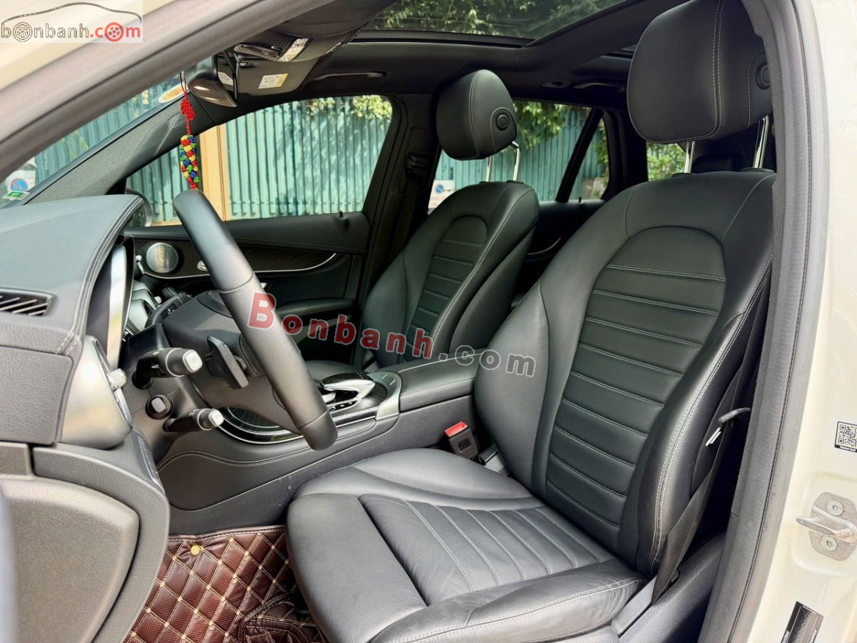 Bán ô tô Mercedes Benz GLC 300 4Matic - 2019 - xe cũ