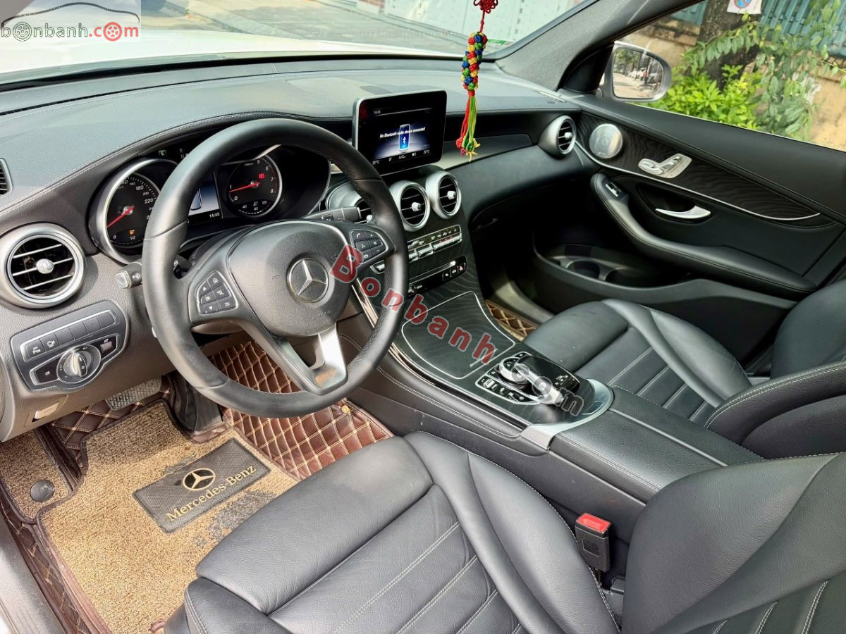 Bán ô tô Mercedes Benz GLC 300 4Matic - 2019 - xe cũ