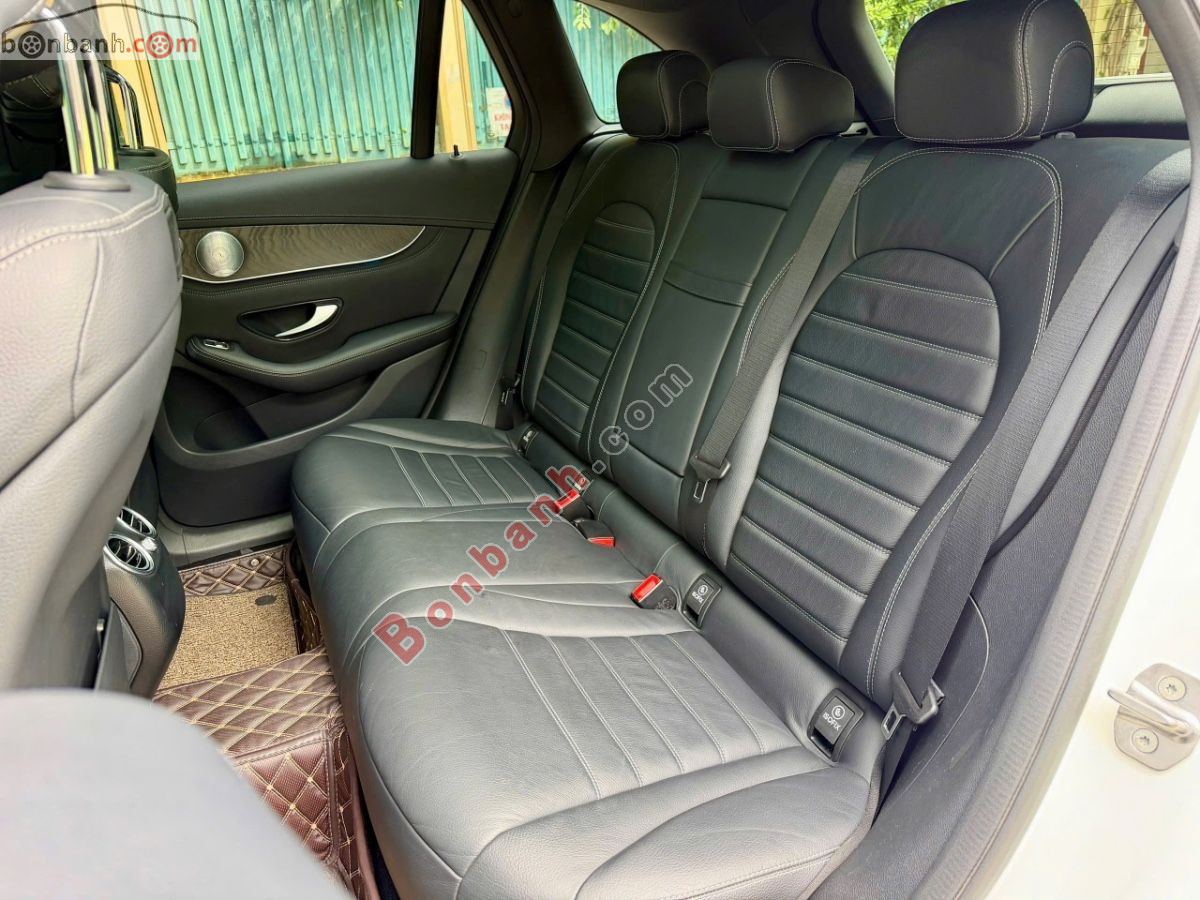Bán ô tô Mercedes Benz GLC 300 4Matic - 2019 - xe cũ