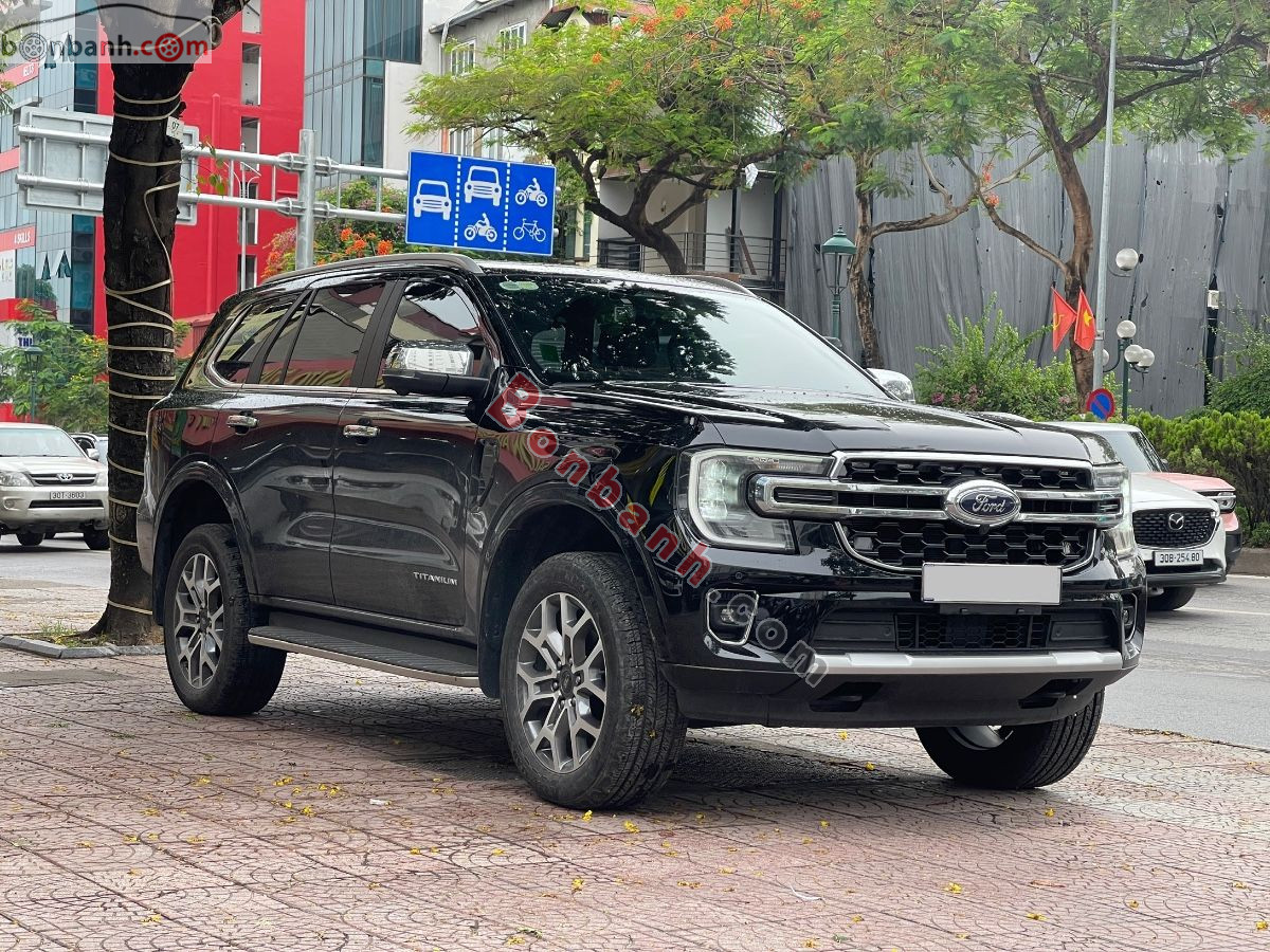 Bán ô tô Ford Everest Titanium 2.0L 4x2 AT - 2025 - xe cũ