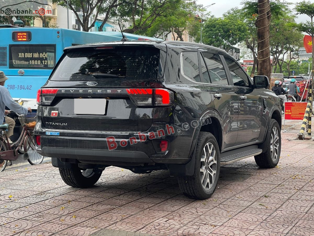 Bán ô tô Ford Everest Titanium 2.0L 4x2 AT - 2025 - xe cũ