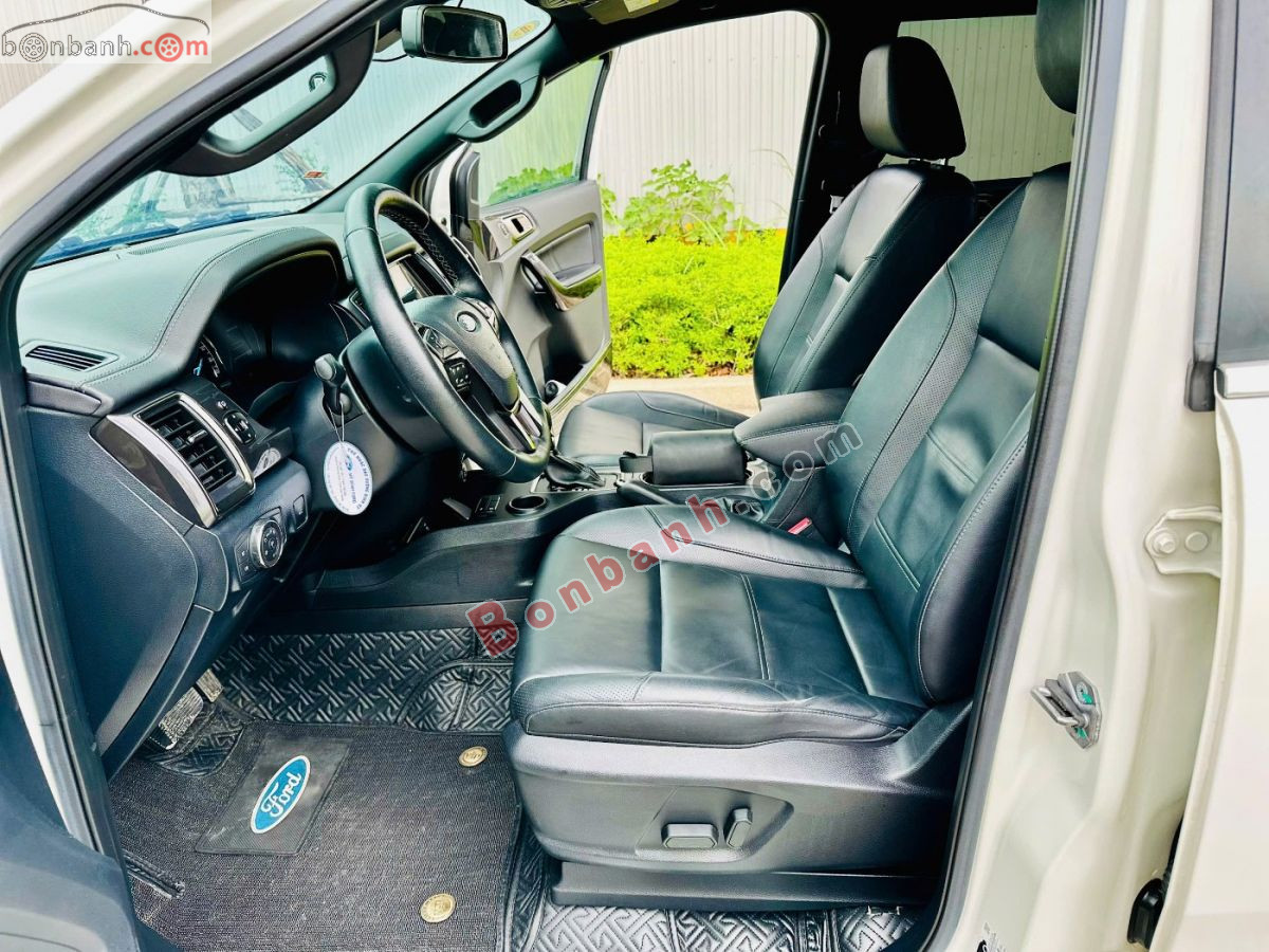 Bán ô tô Ford Everest Titanium 2.0L 4x2 AT - 2020 - xe cũ