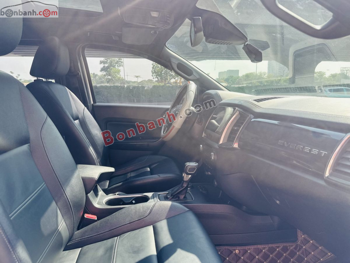 Bán ô tô Ford Everest Titanium 2.0L 4x4 AT - 2020 - xe cũ