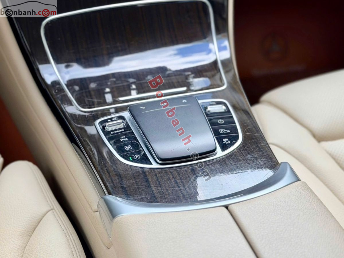 Bán ô tô Mercedes Benz GLC 200 - 2021 - xe cũ