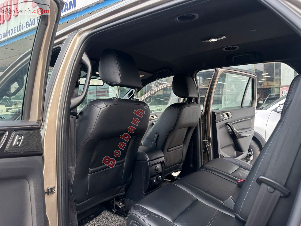 Bán ô tô Ford Everest Titanium 2.0L 4x2 AT - 2019 - xe cũ