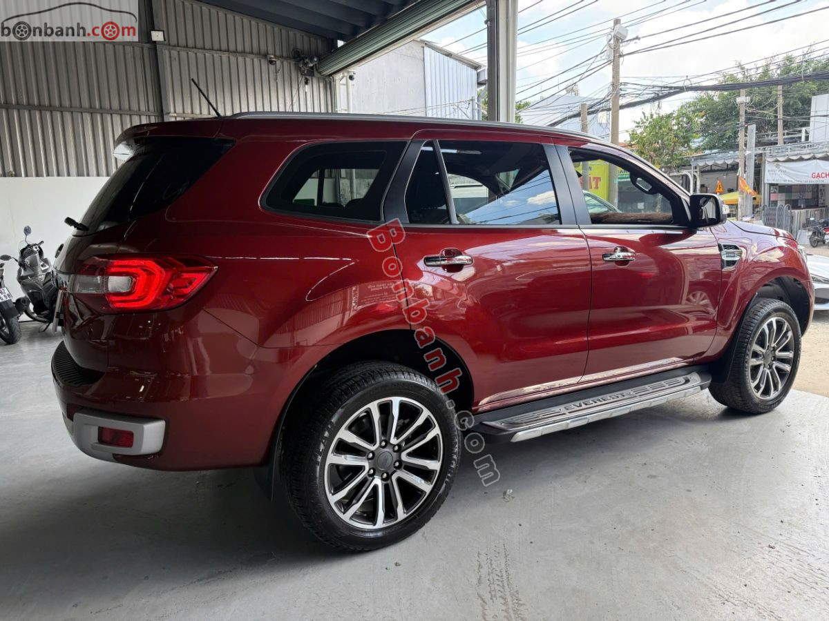Bán ô tô Ford Everest Titanium 2.0L 4x2 AT - 2021 - xe cũ