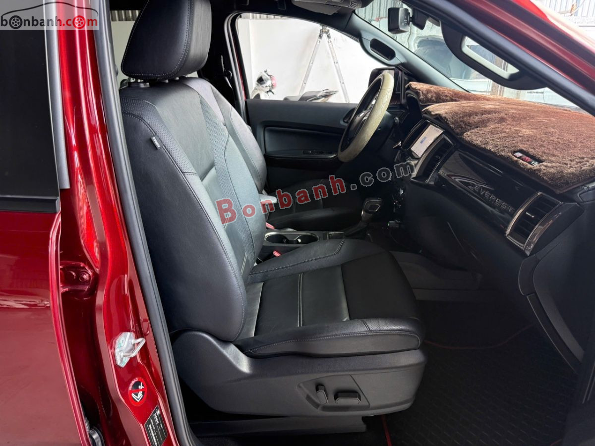 Bán ô tô Ford Everest Titanium 2.0L 4x2 AT - 2021 - xe cũ