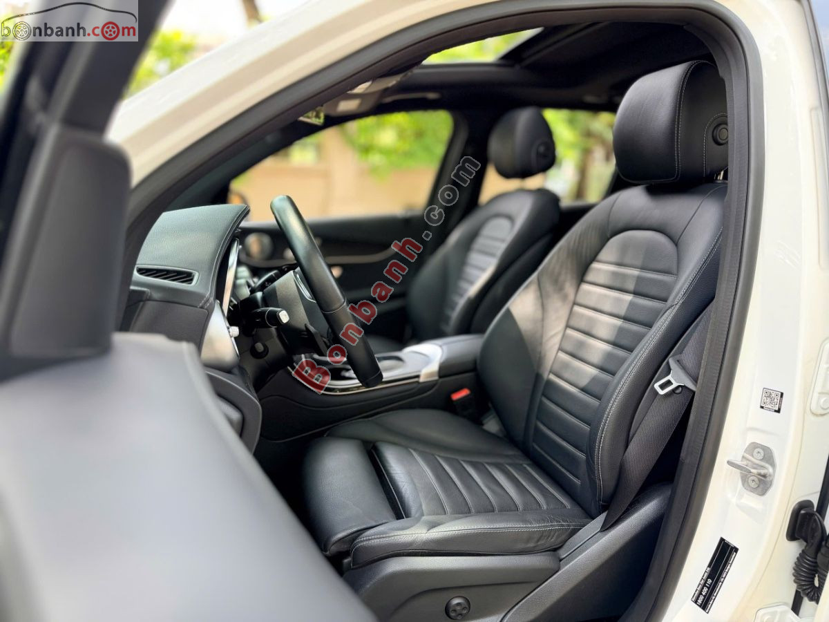 Bán ô tô Mercedes Benz GLC 300 4Matic - 2022 - xe cũ