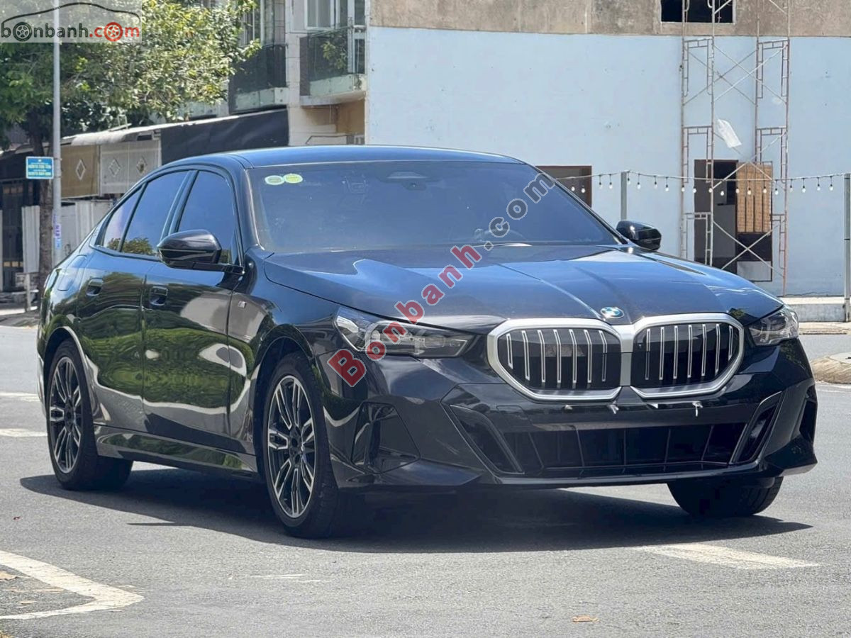 Bán ô tô BMW 5 Series 530i M Sport - 2025 - xe cũ