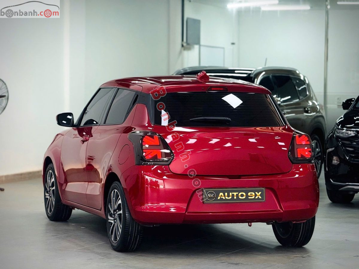 Bán ô tô Suzuki Swift GLX 1.2 AT - 2022 - xe cũ