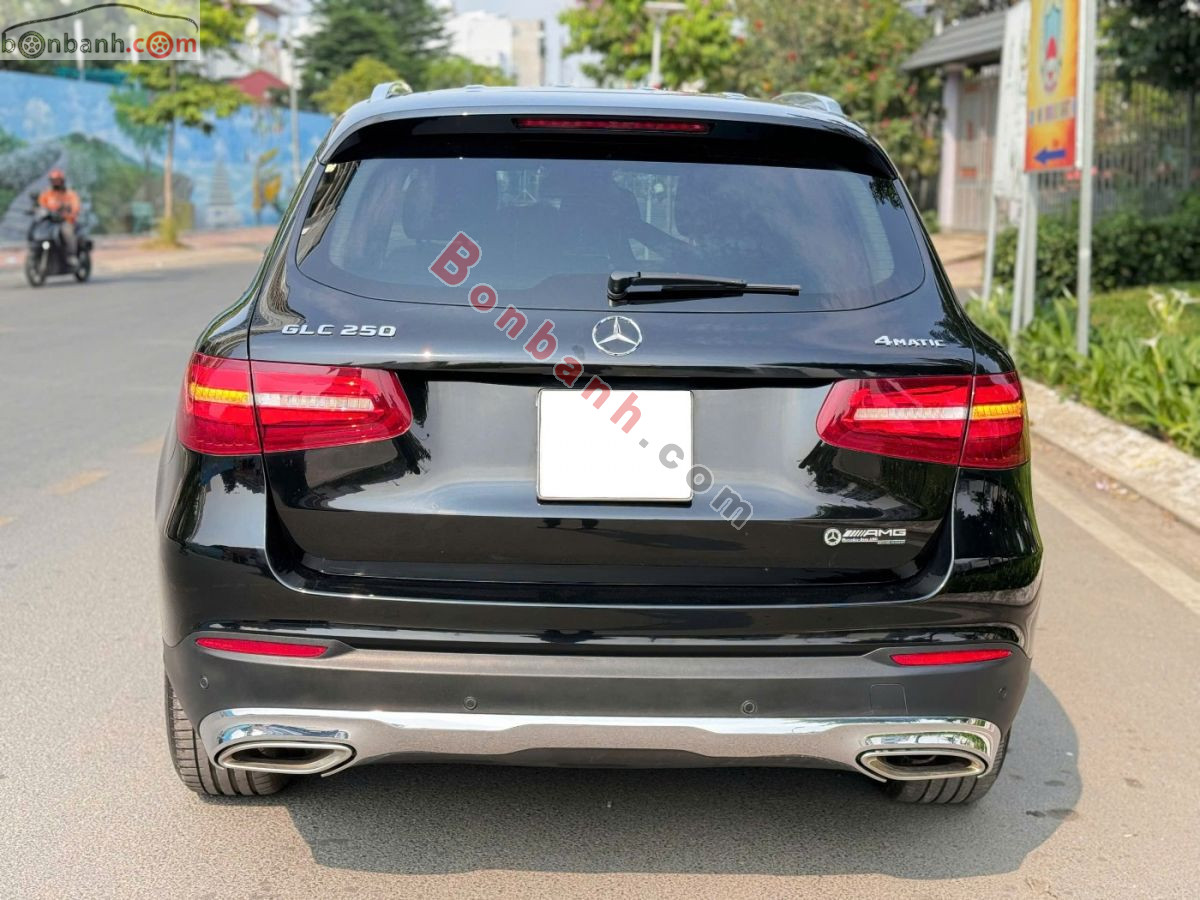 Bán ô tô Mercedes Benz GLC 250 4Matic - 2018 - xe cũ