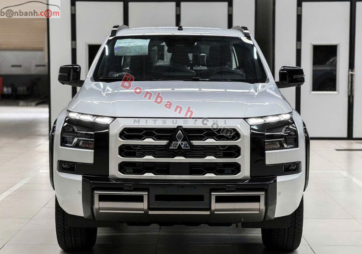Bán ô tô Mitsubishi Triton Athlete 4WD AT - 2025 - xe mới